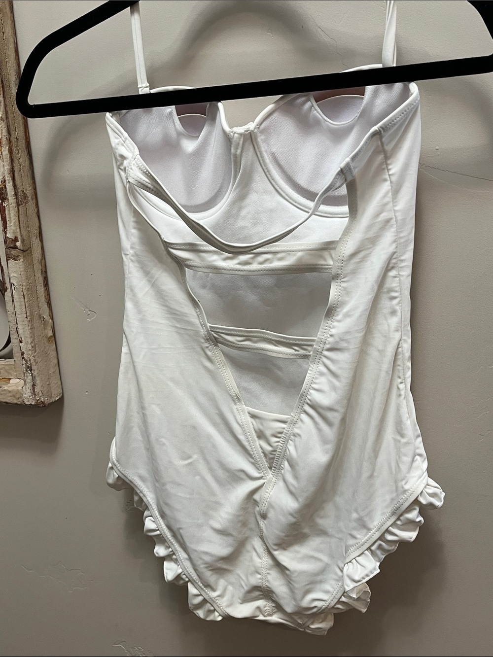 White Ruffle One-Piece Bodysuit Swimwear - Picture 3 of 8